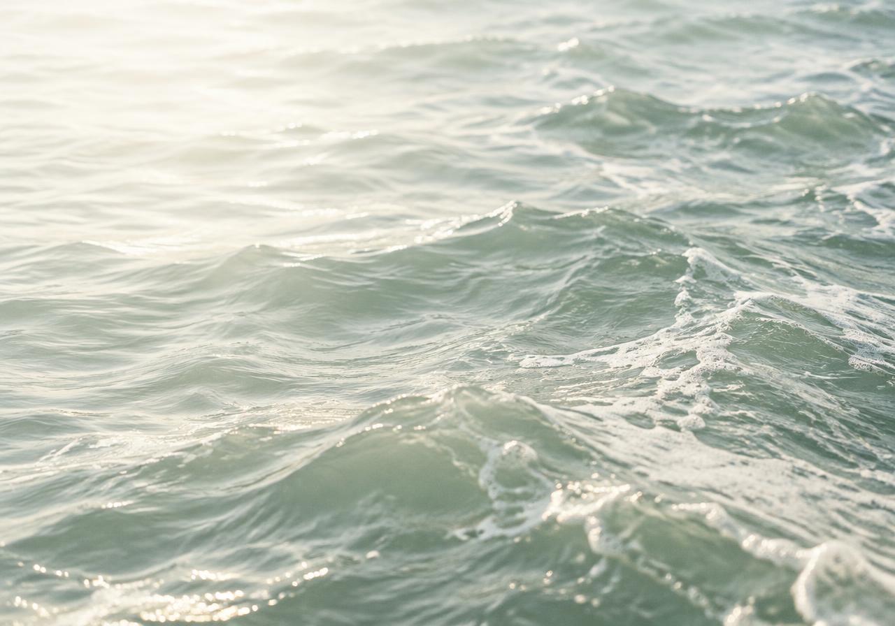 Onde del mare viste da vicino